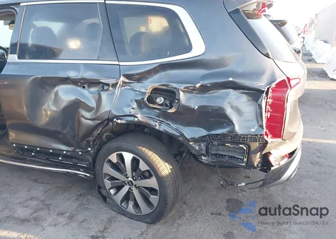 2022 Kia Telluride S из США, поврежденный, VIN 5XYP64HC2NG196737